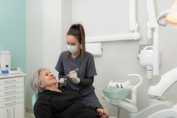 Best Emergency Gum Treatment in Universal City, TX